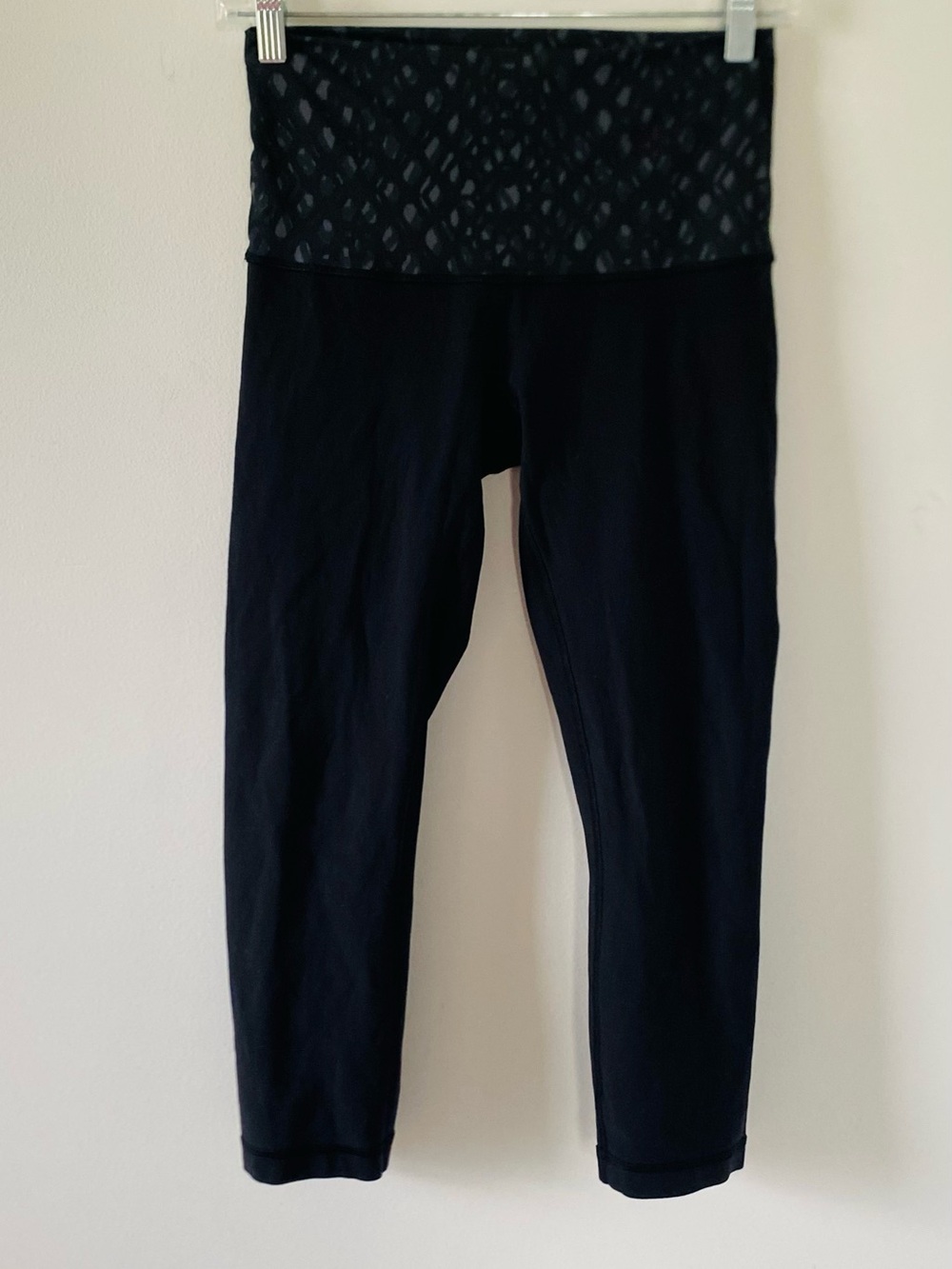 Lululemon High-Rise Wunder Under Leggings Size 6, Athleisure, Gym, Workout